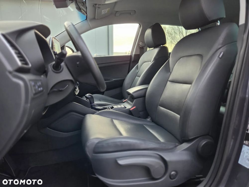 Hyundai Tucson blue 1.6 CRDi 2WD DCT Premium - 18