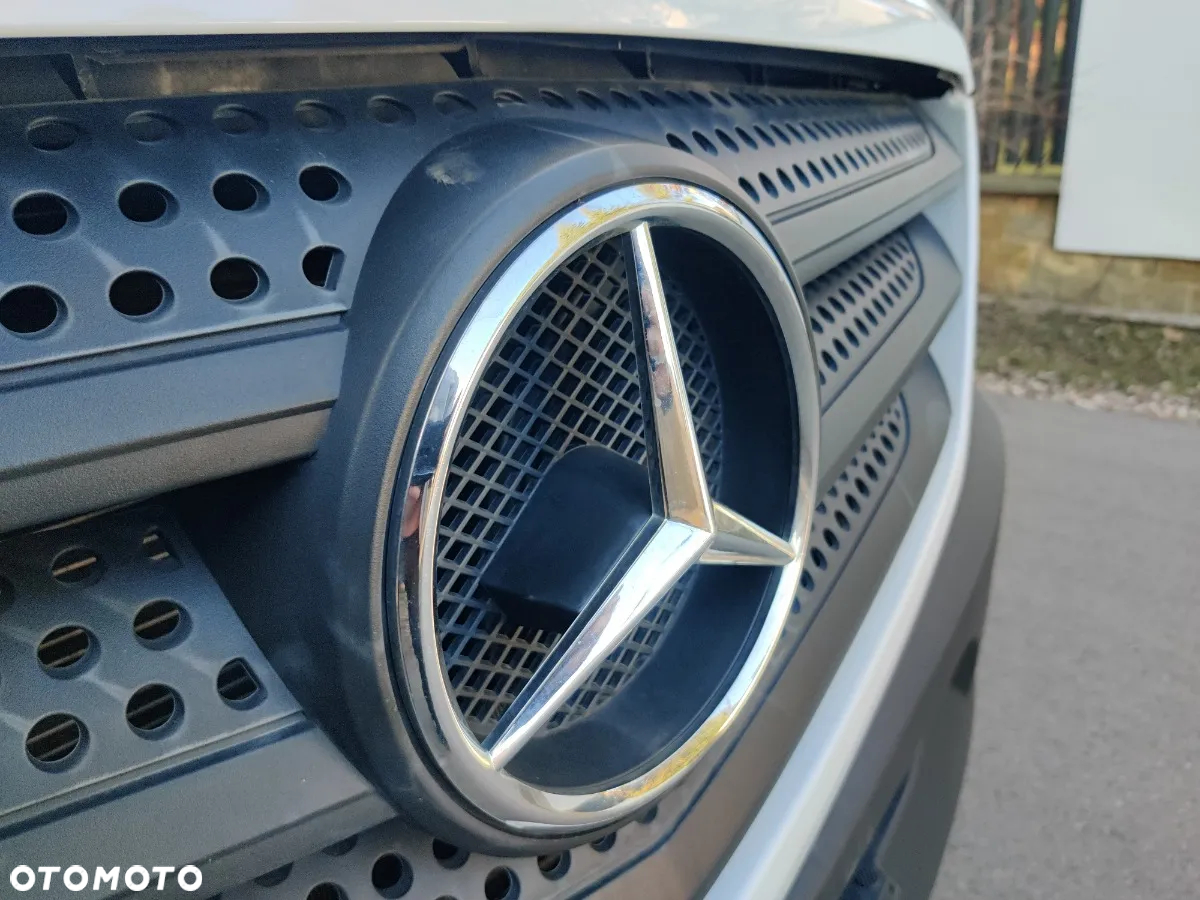 Mercedes-Benz Sprinter - 5