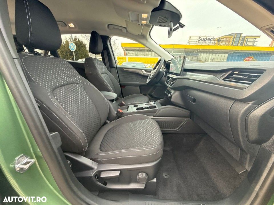 Ford Kuga - 13