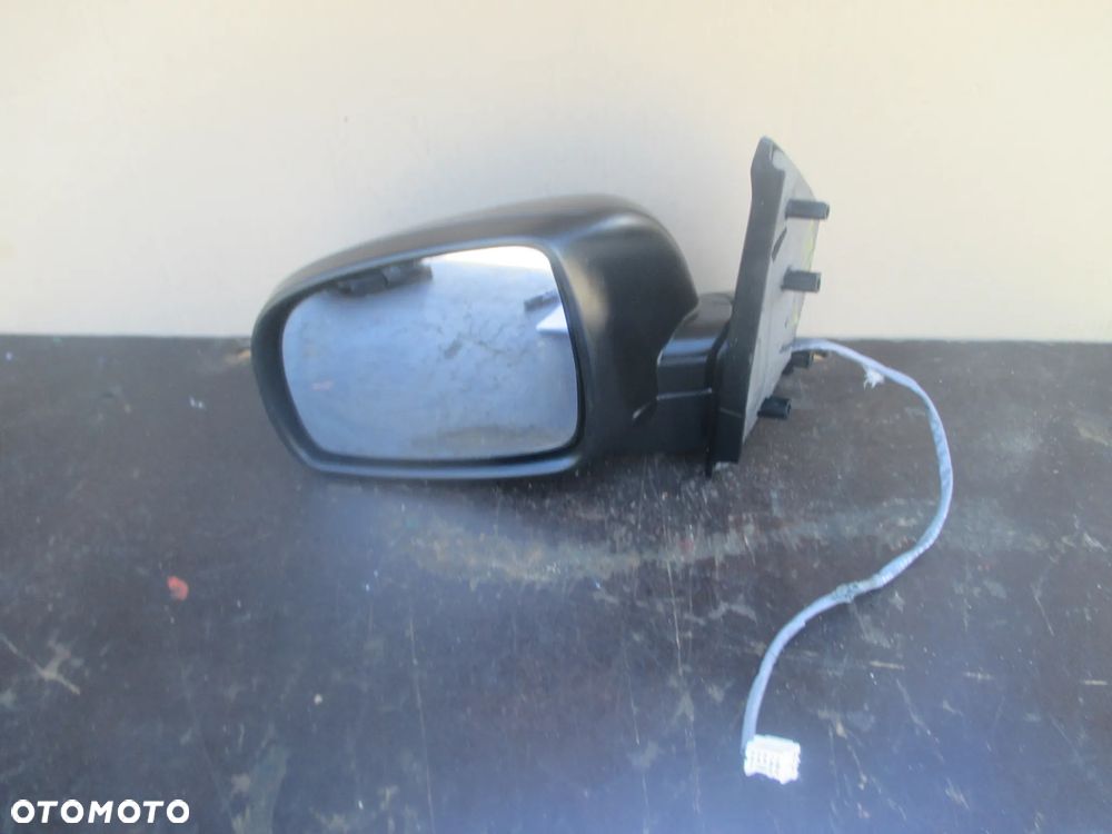 Lusterko Lewe Nissan Note E11   Z11G  5pin Europa - 1