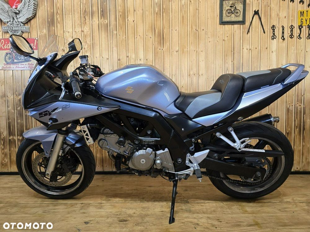 Suzuki SV - 19