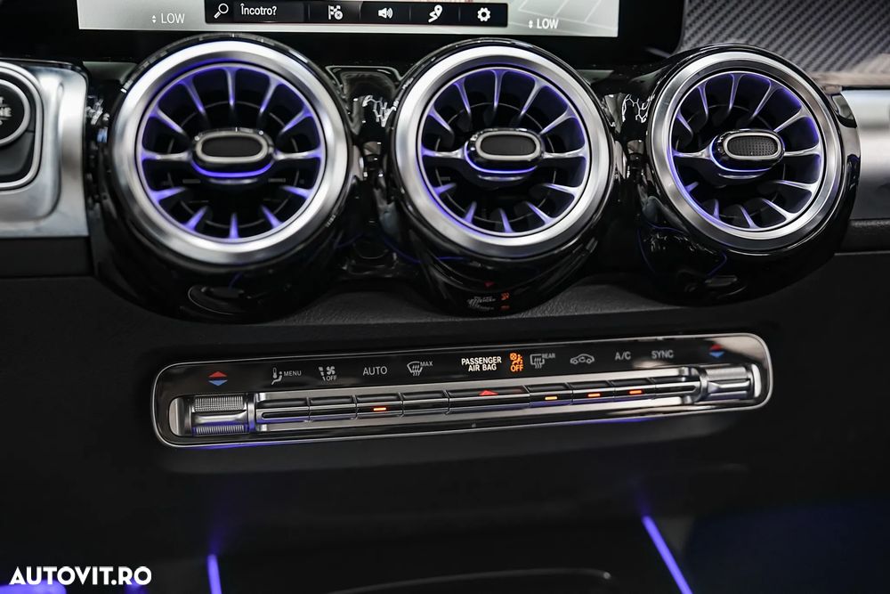 Mercedes-Benz GLB 200 7G-DCT AMG Line - 28