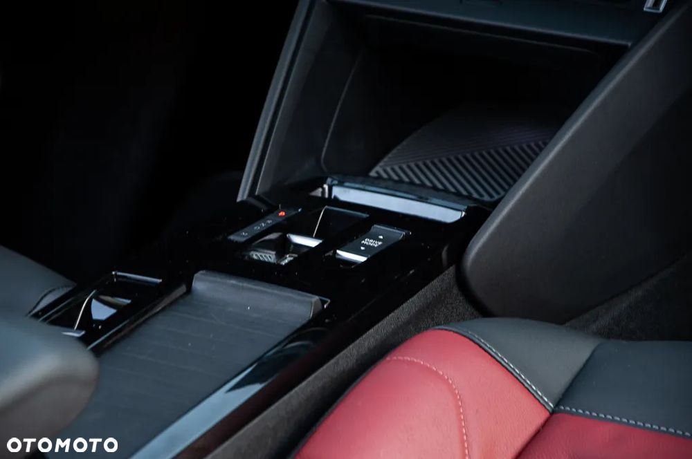 Citroën C4 1.2 PureTech Shine S&S EAT8 - 18