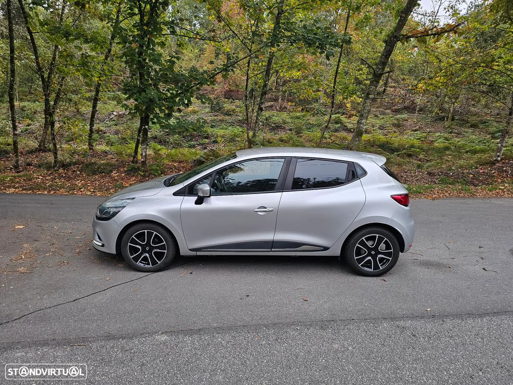 Renault Clio BLUE dCi 100 EVOLUTION - 5