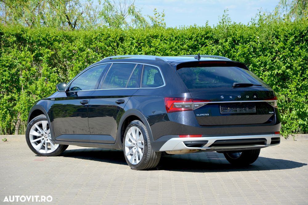 Skoda Superb 2.0 TDI 4X4 DSG Scout Final Edition - 9