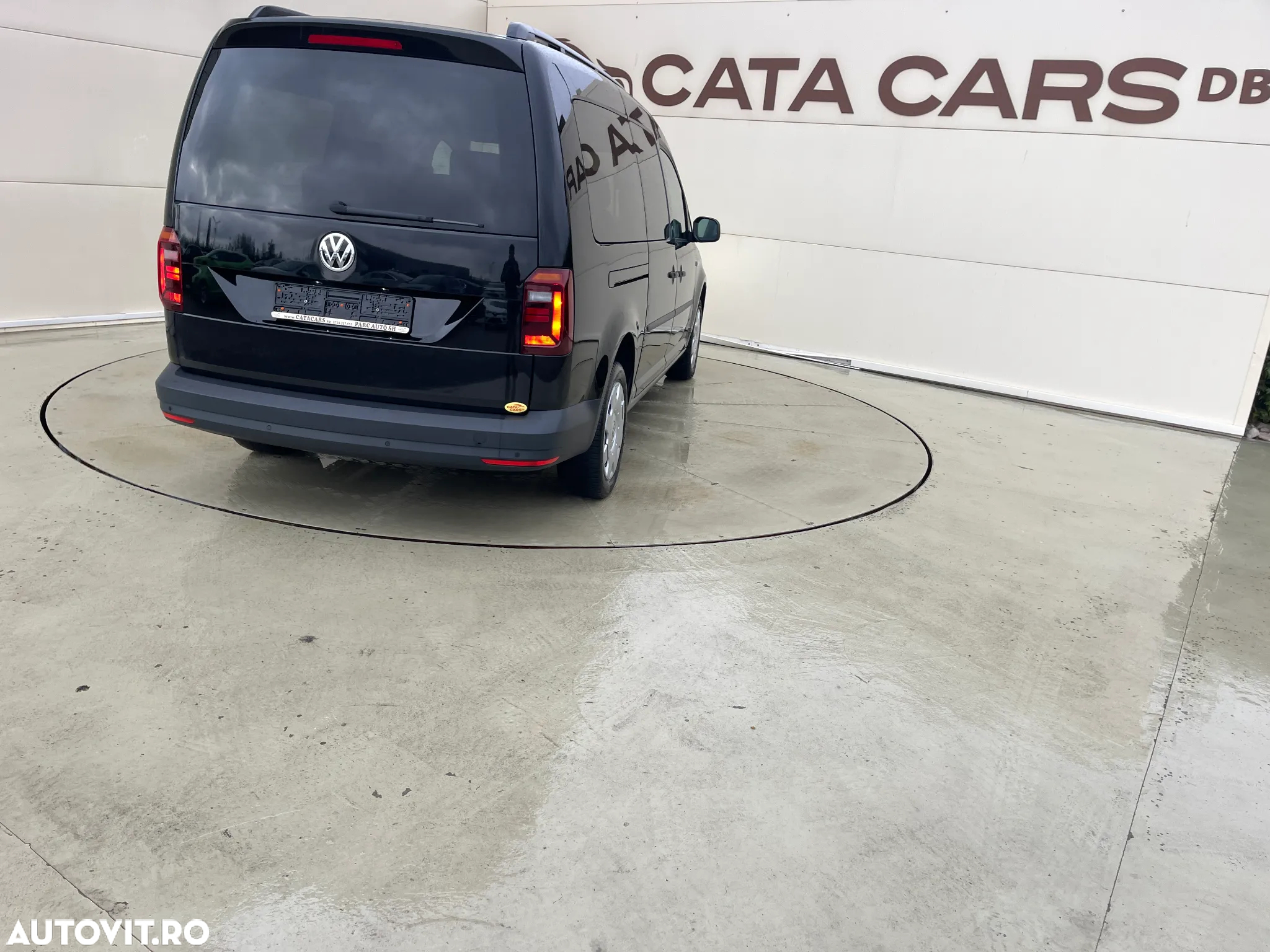 Volkswagen Caddy - 15