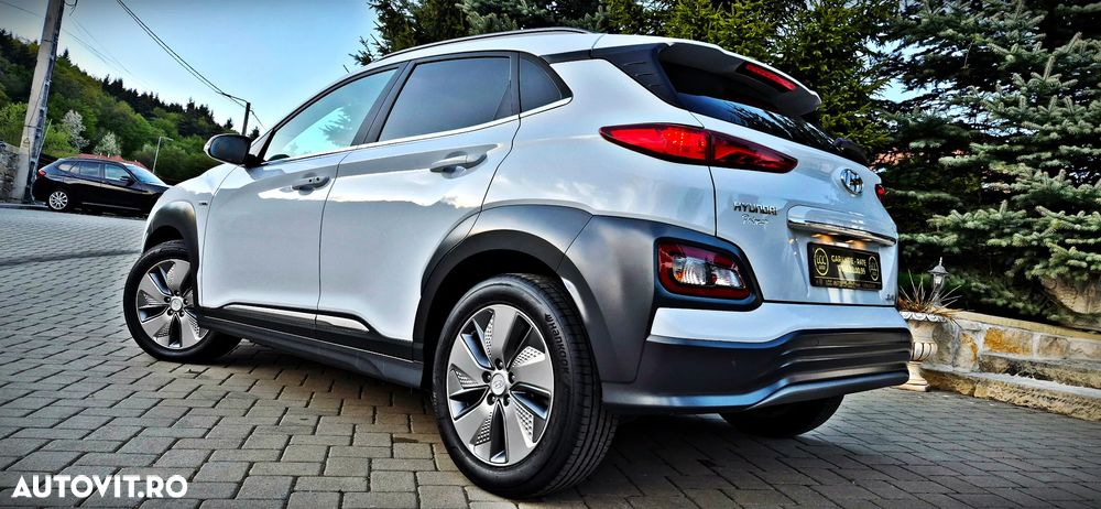 Hyundai KONA Business - 8