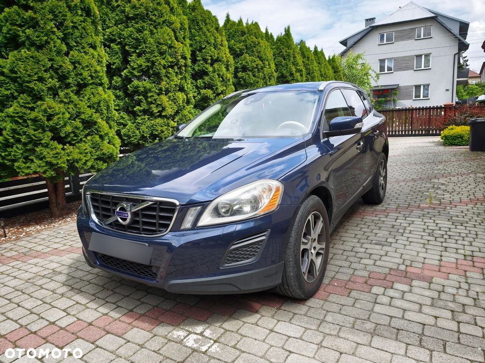 Volvo XC 60 T6 AWD Momentum - 1