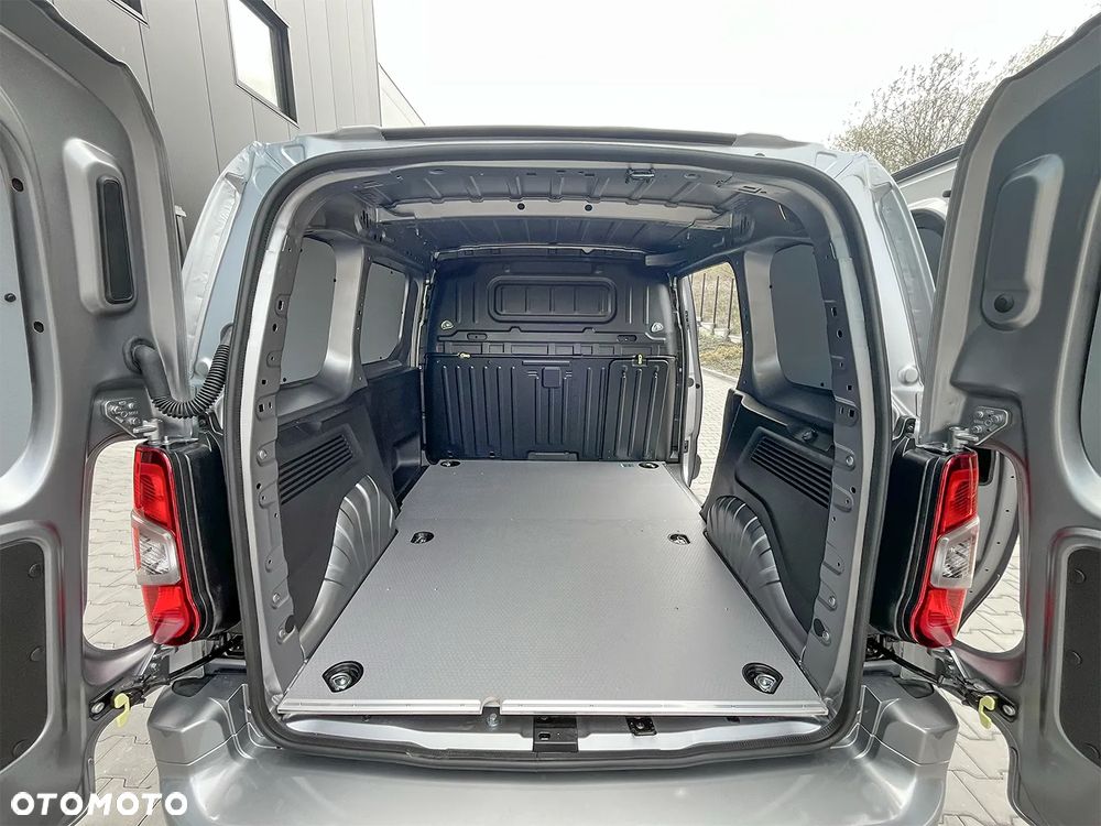Toyota Proace City - 9
