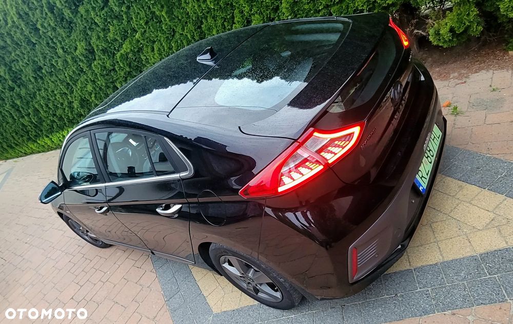 Hyundai IONIQ electric Premium - 8