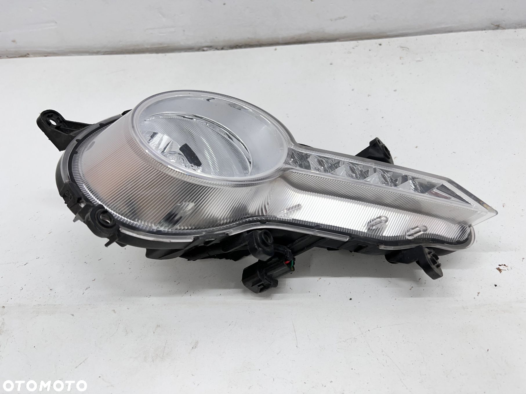 HALOGEN PRAWY LED DRL I30 II COUPE - 2