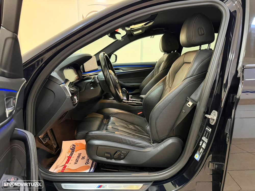 BMW 520 d Pack Desportivo M Auto - 18