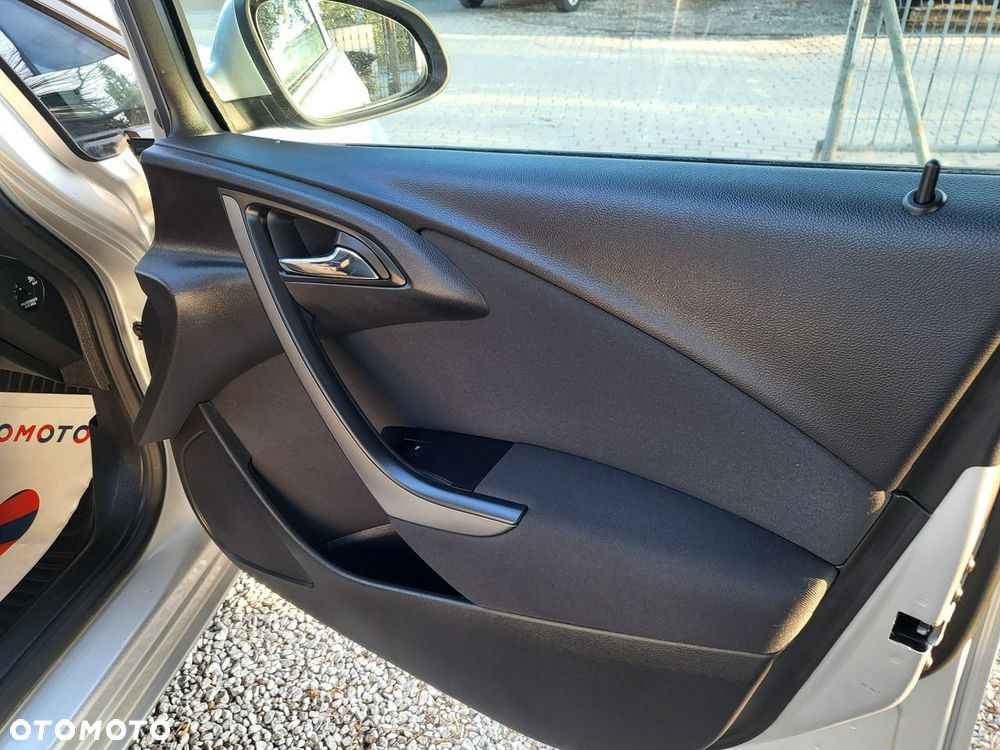 Opel Astra - 25