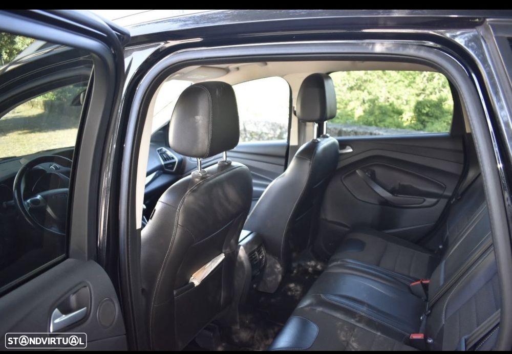 Ford Kuga 2.0 TDCi 4x4 Titanium - 20