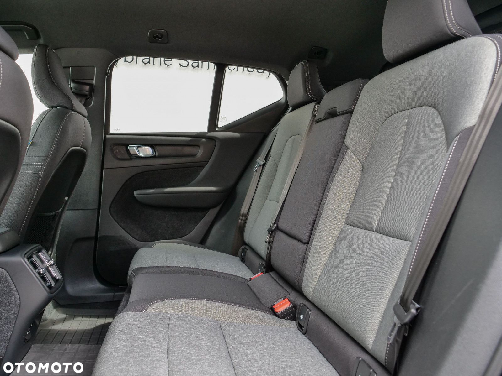 Volvo XC 40 - 15