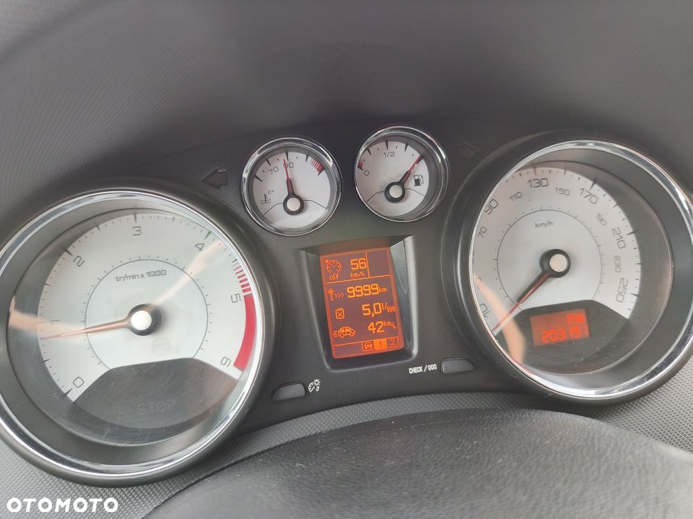 Peugeot 308 - 6