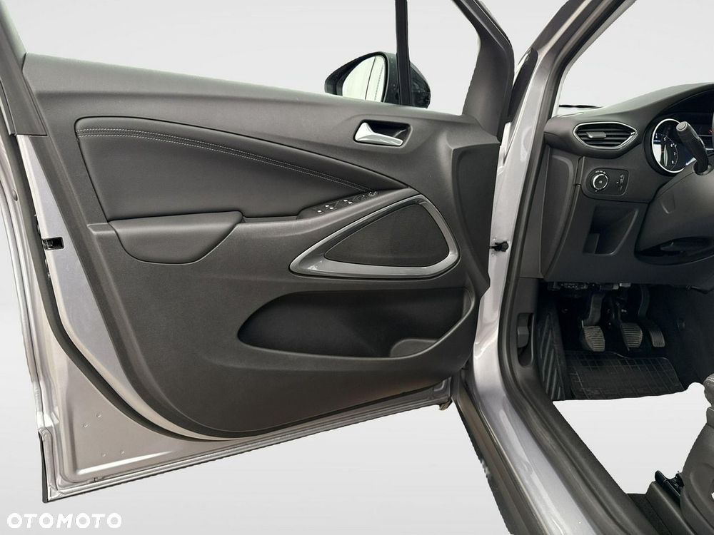 Opel Crossland - 10