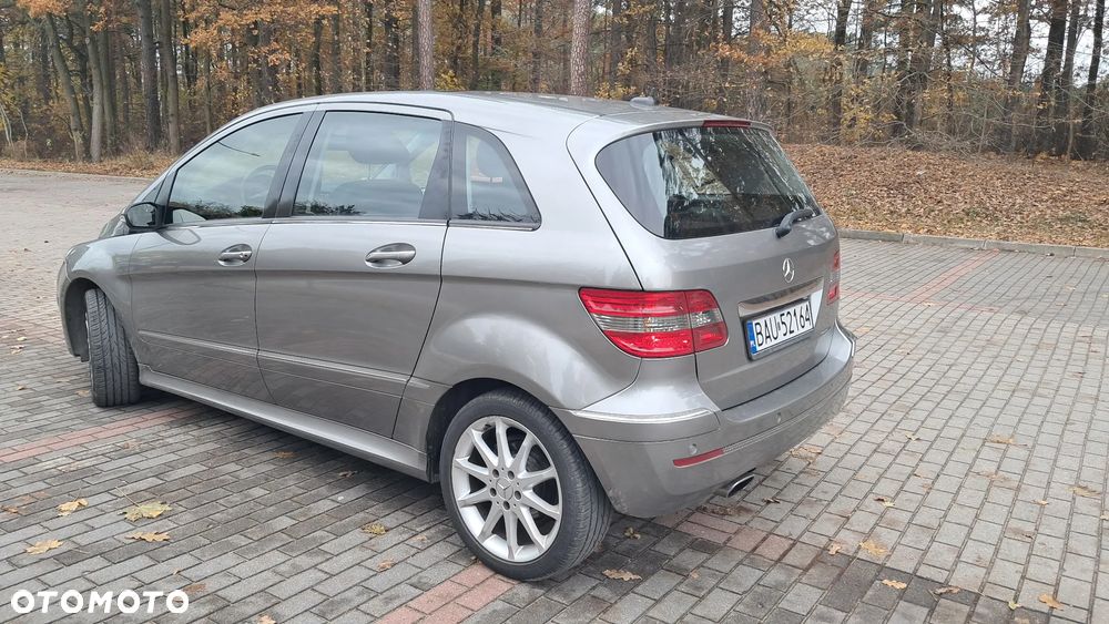 Mercedes-Benz Klasa B ver-200-special-edition - 7