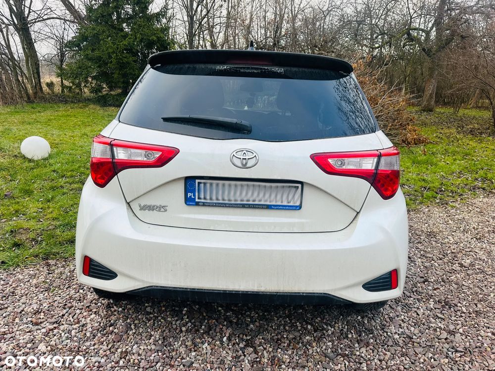 Toyota Yaris 1.5 Selection - 4