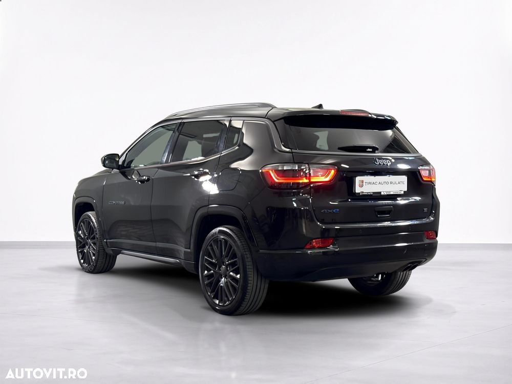Jeep Compass - 4
