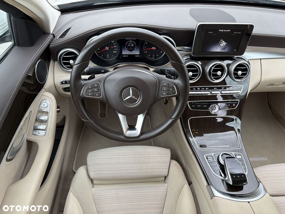 Mercedes-Benz Klasa C 200 7G-TRONIC - 12
