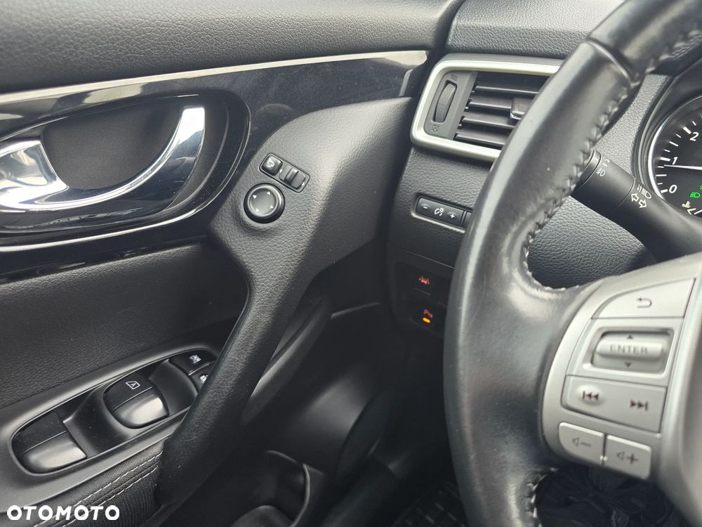 Nissan Qashqai 1.6 DIG-T Tekna+ - 16