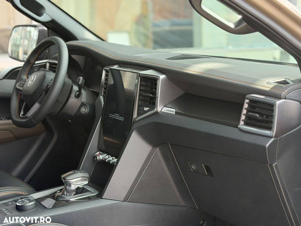Volkswagen Amarok 3.0 TDI 241 CP 4M 10AT PanAmericana - 17