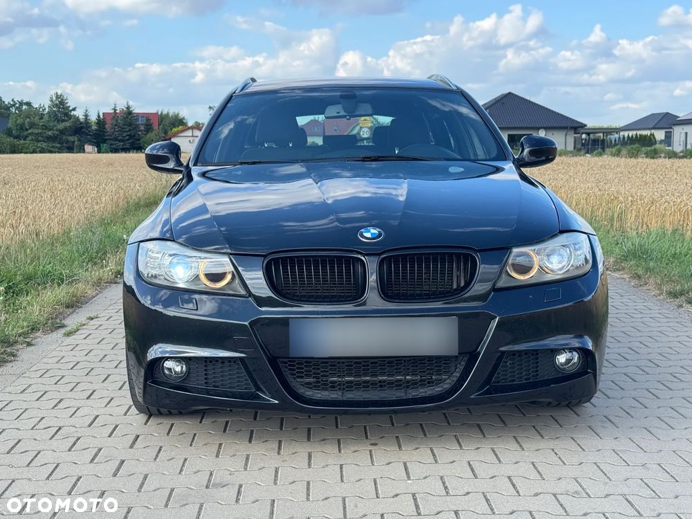 BMW Seria 3 320i Edition Sport - 2