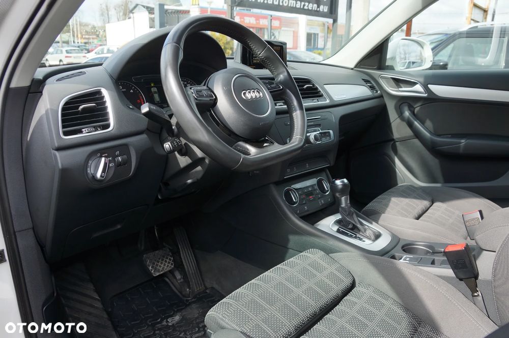 Audi Q3 35 TDI Quattro S tronic - 23