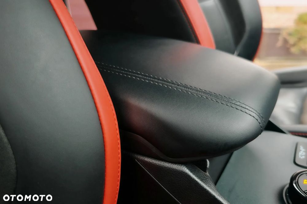 Ford Ranger Raptor - 24