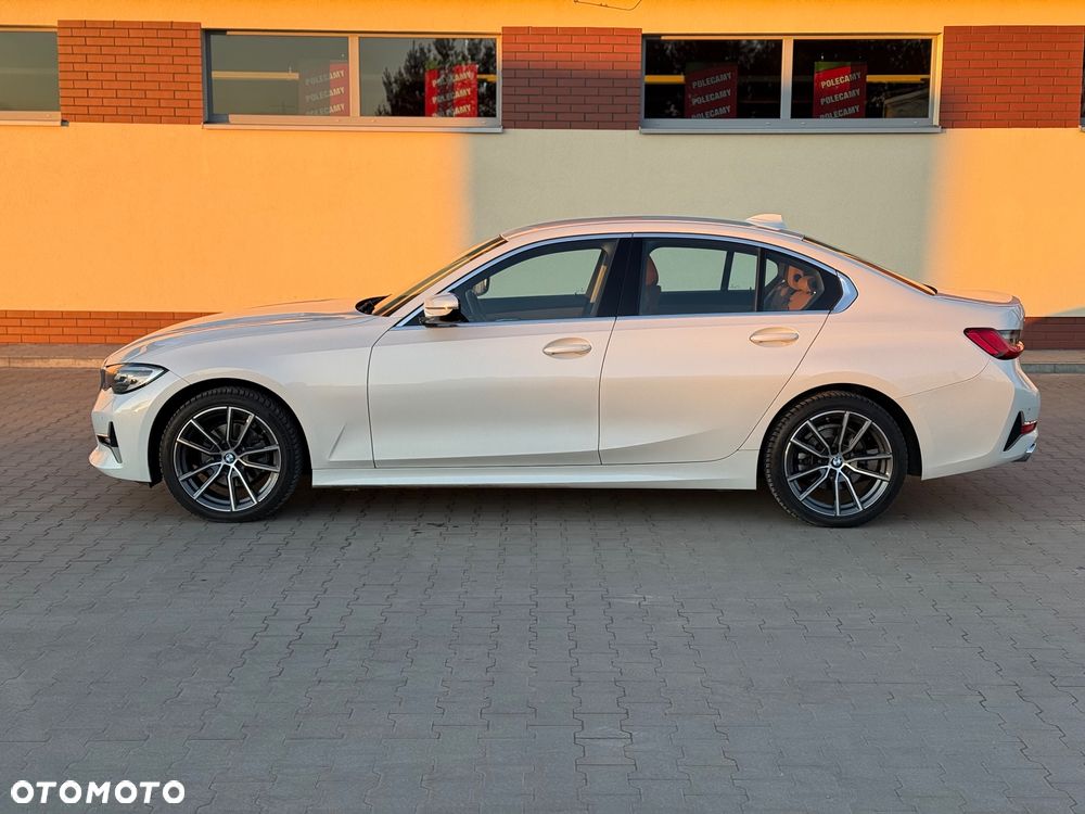 BMW Seria 3 320i xDrive Luxury Line - 5