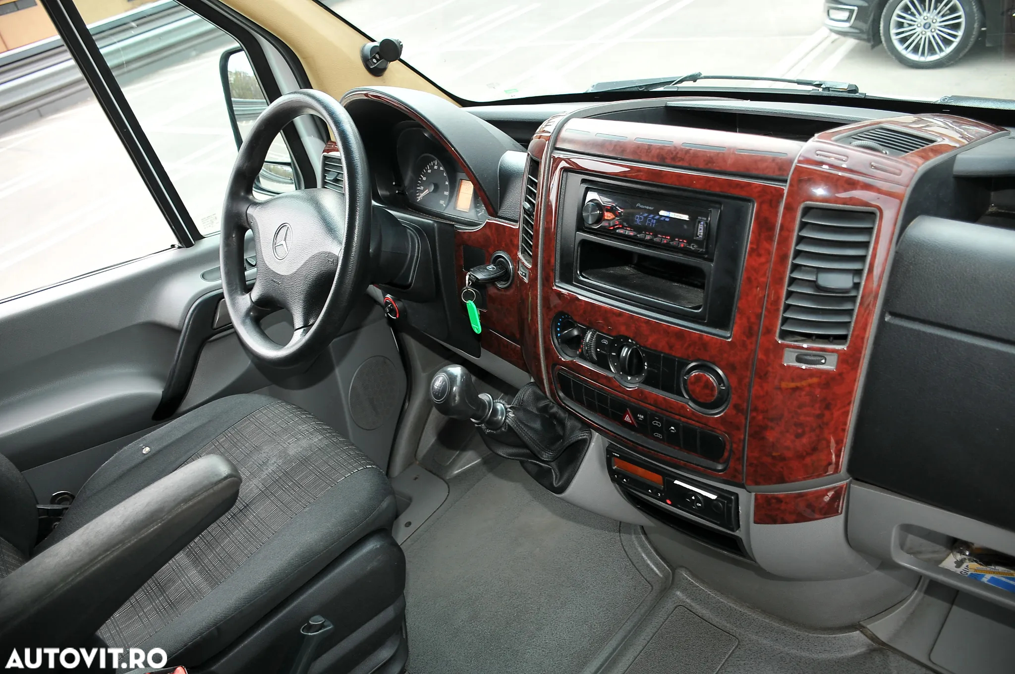 Mercedes-Benz Sprinter 519 CDI Lang HA - 15