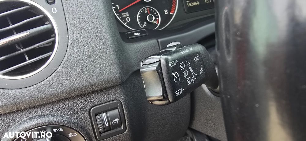 Volkswagen Golf Plus 1.4 TSI DSG Highline - 18
