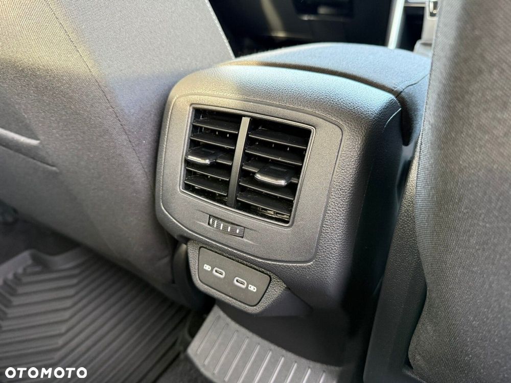 Volkswagen T-Roc 1.5 TSI Life DSG - 23