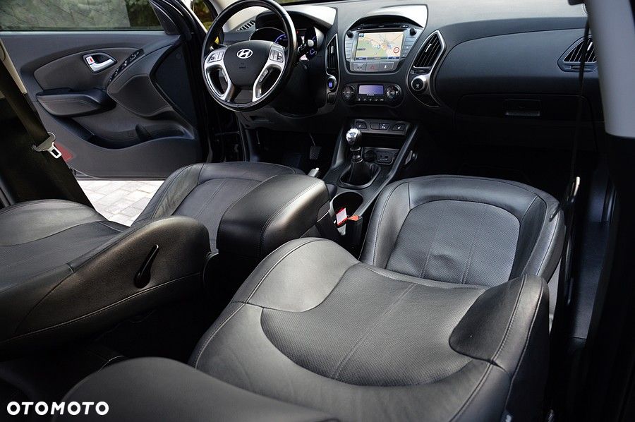 Hyundai ix35 1.6 2WD Fifa World Cup Edition - 26