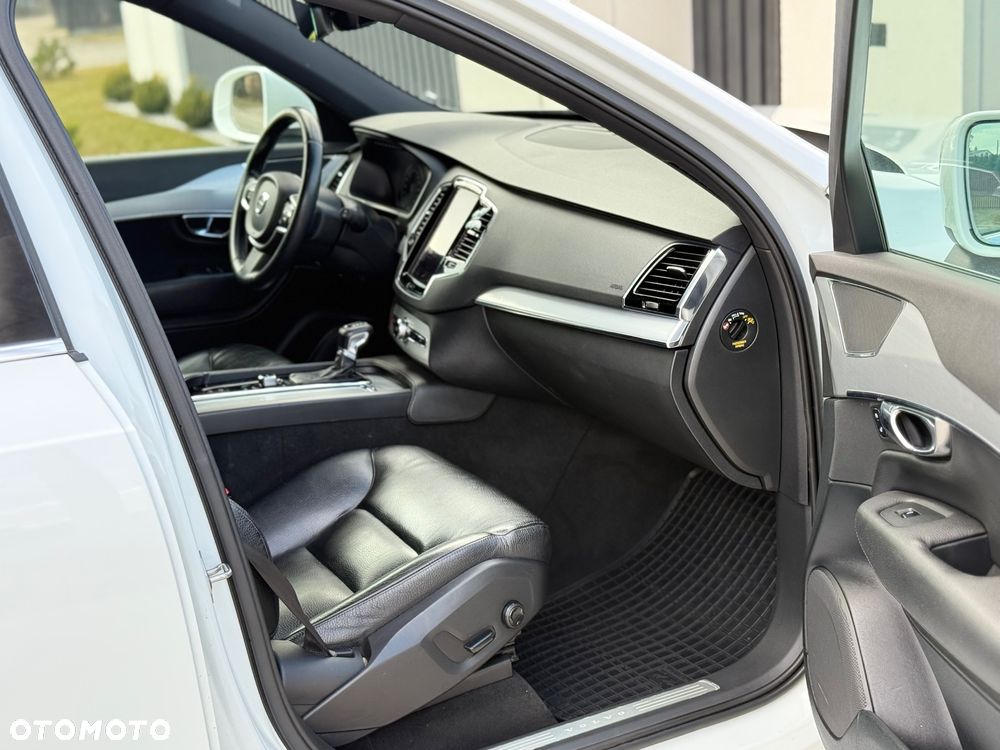 Volvo XC 90 D5 AWD Inscription - 13