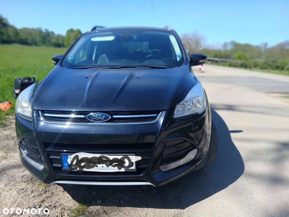 Ford Kuga - 10
