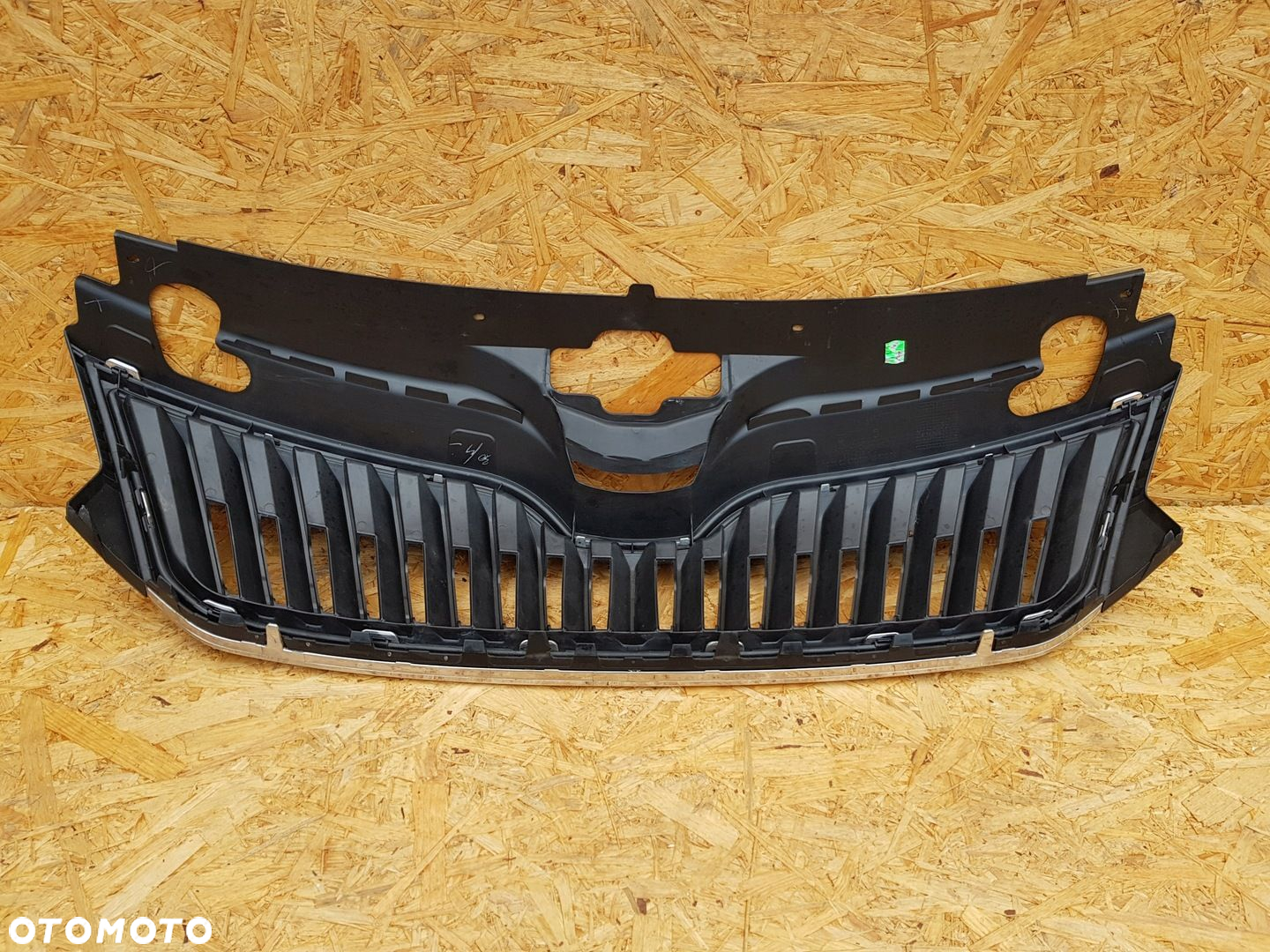 SKODA RAPID 12- ATRAPA GRILL KRATKA ZDERZAKA PRZEDNIEGO CHROM 5JA853668 - 6