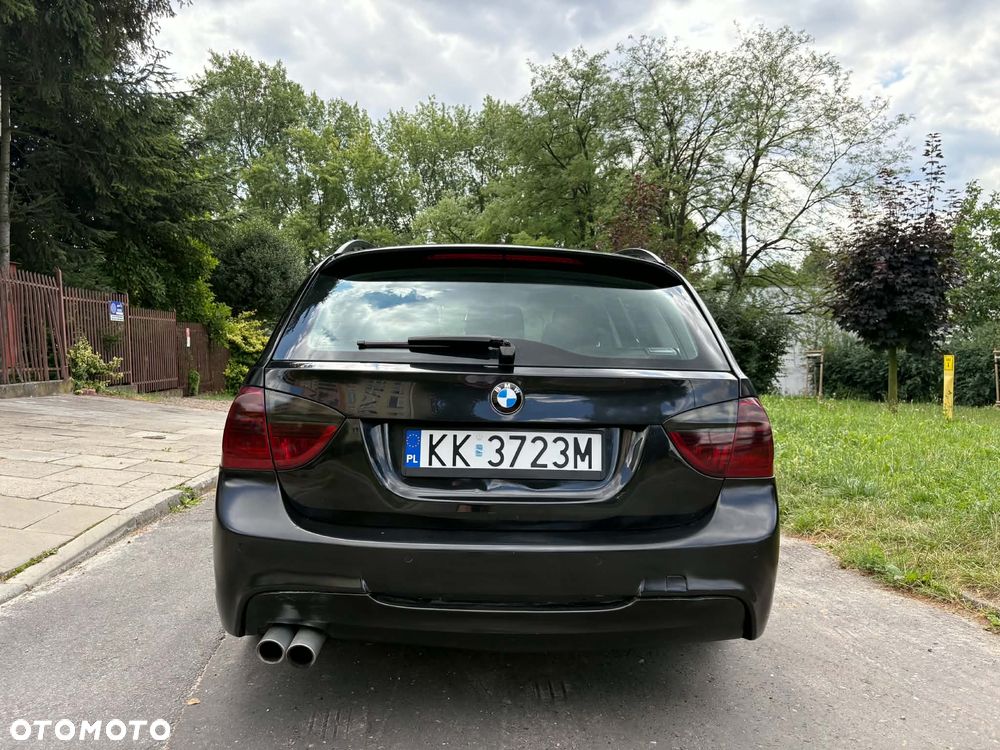 BMW Seria 3 318i - 6