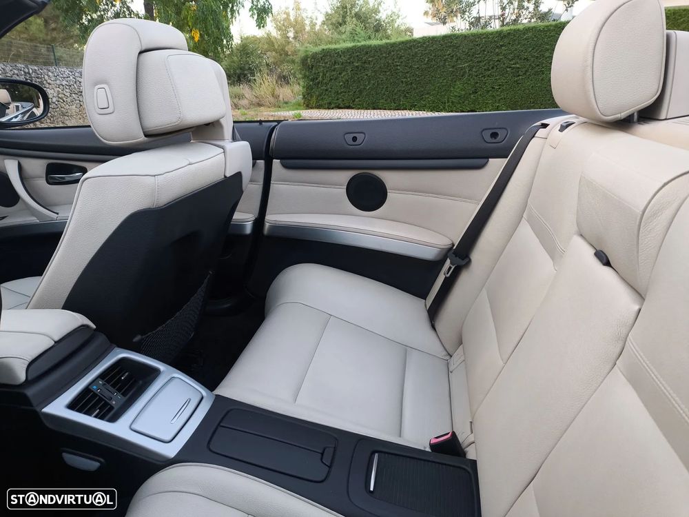 BMW 320 d Cabrio Exclusive - 17