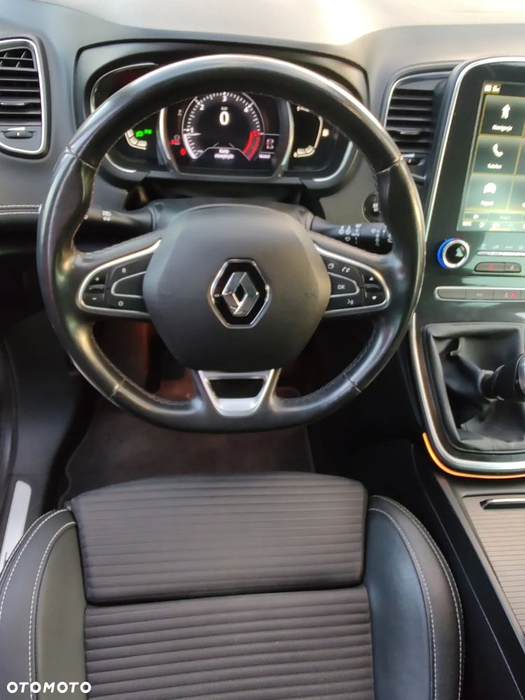 Renault Grand Scenic BLUE dCi 120 BOSE EDITION - 13