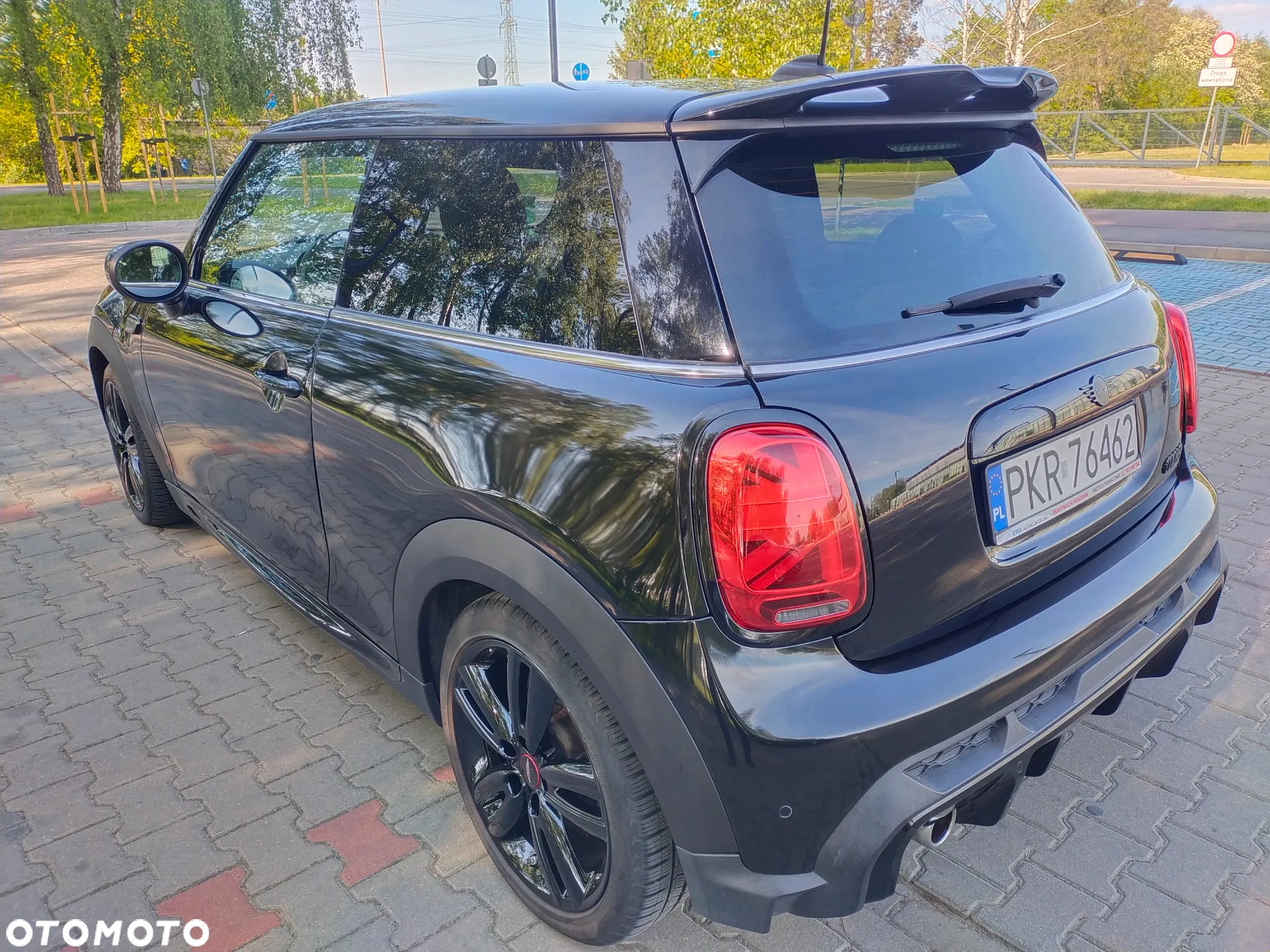 MINI Cooper John Works Trim - 2