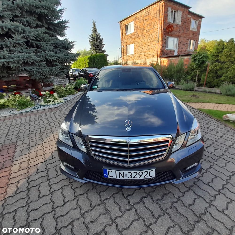 Mercedes-Benz Klasa E 220 CDI BlueEff - 2