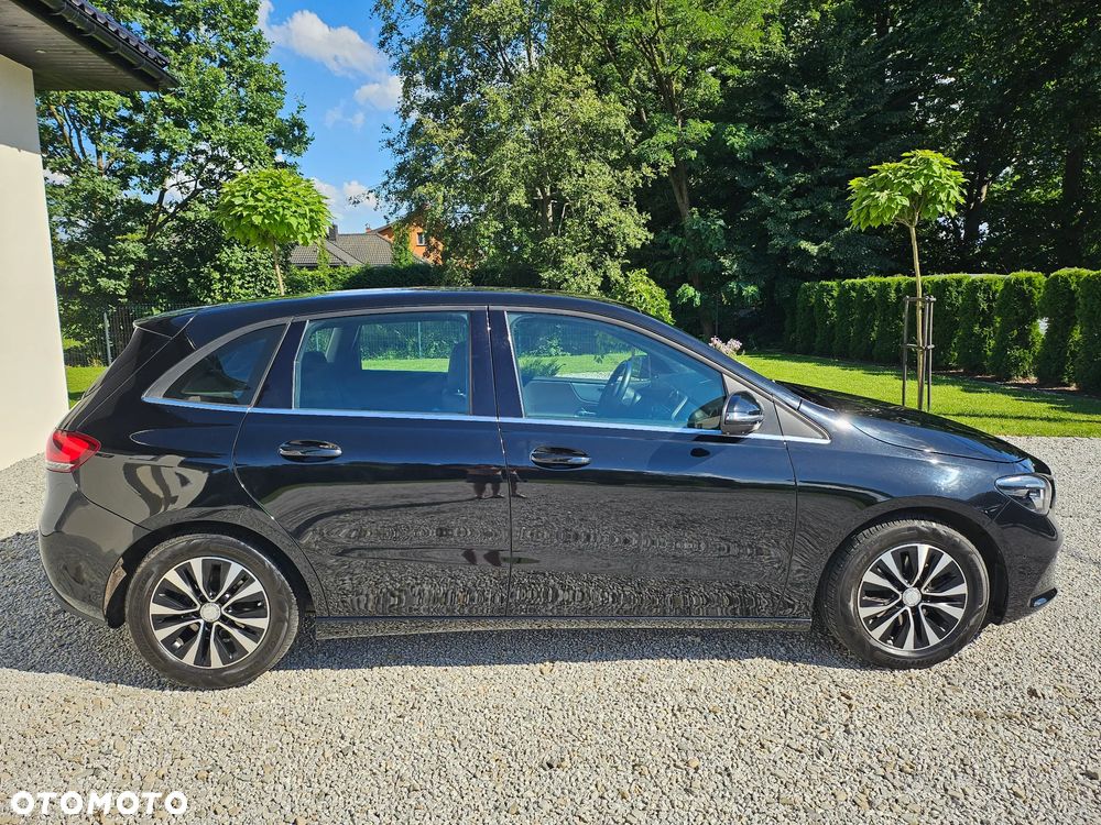 Mercedes-Benz Klasa B 180 d AMG Line - 7