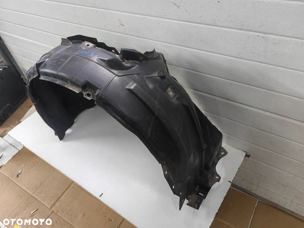 Nadkole przednie lewe Nissan Leaf II - 3