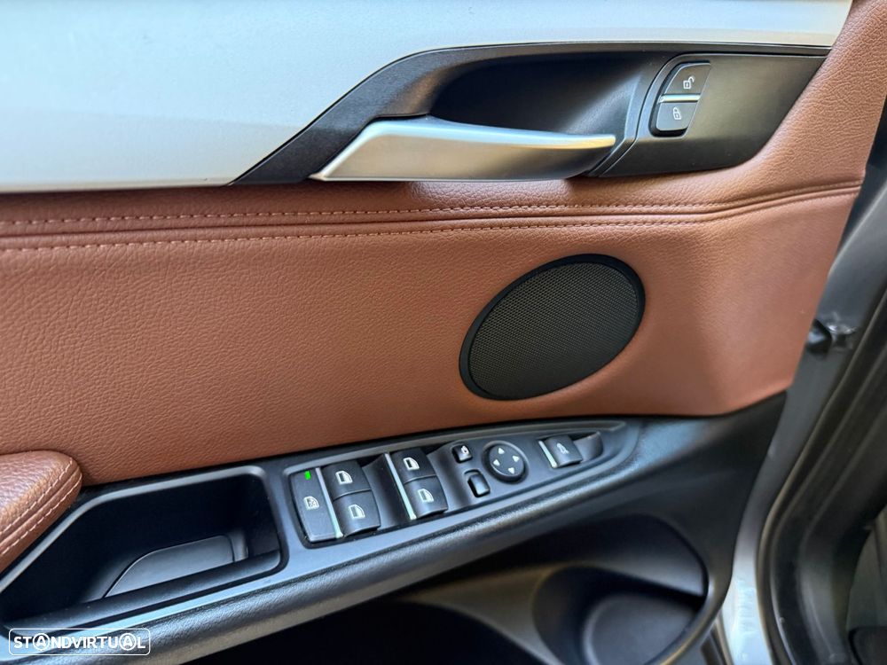 BMW X5 25 d sDrive Comfort 7L - 11