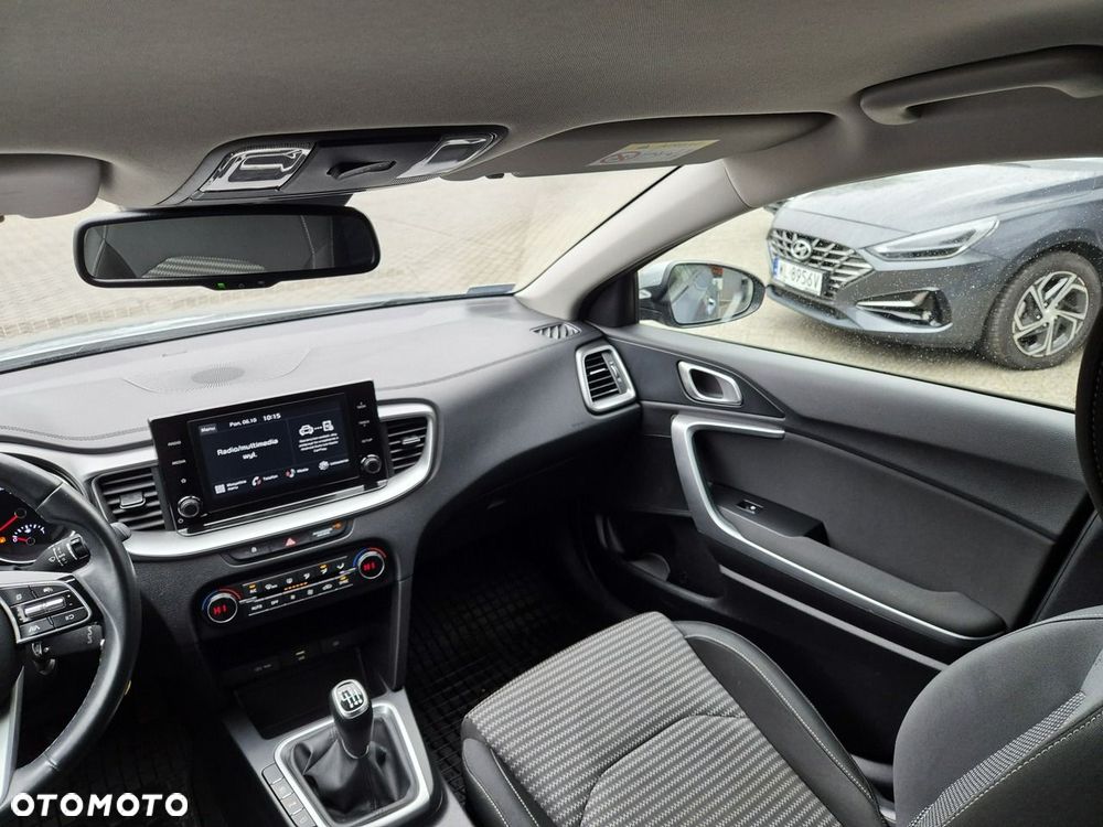 Kia Ceed 1.5 T-GDI M DCT - 21