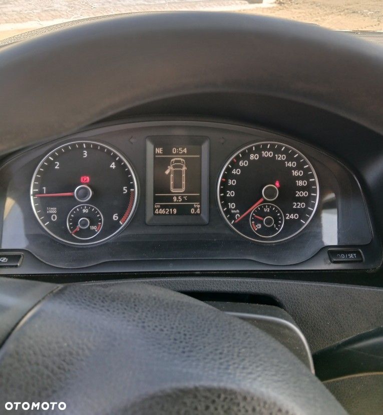 Volkswagen Transporter - 12