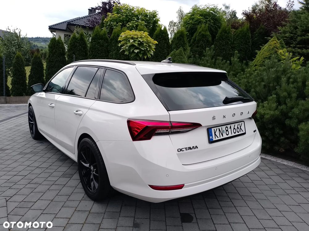 Skoda Octavia 2.0 TDI 4x4 Style DSG - 7
