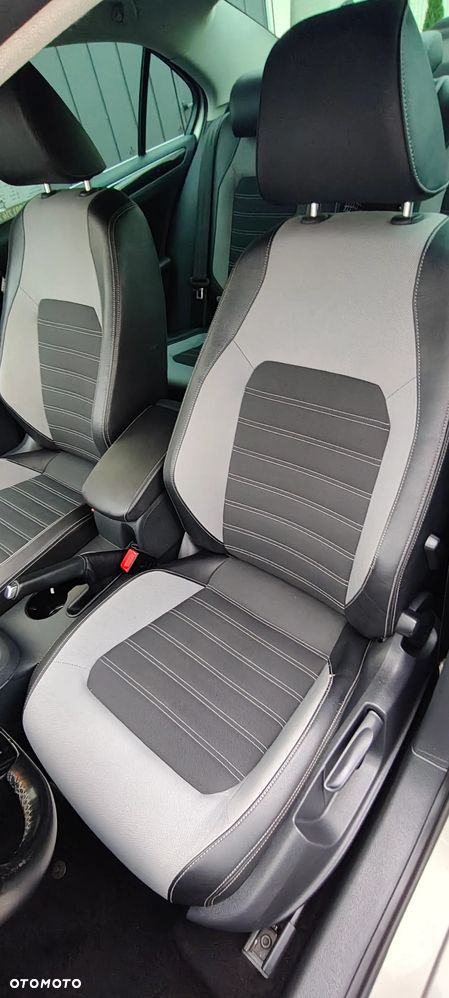 Volkswagen Jetta 1.4 TSI BMT Highline DSG - 27